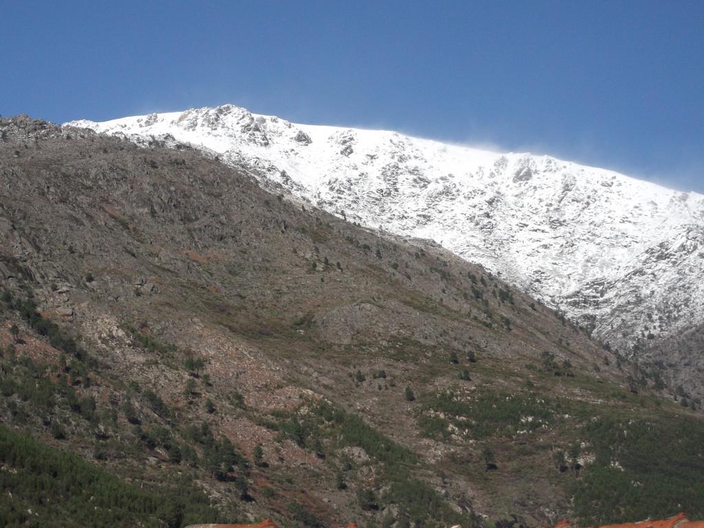 Casa Do Adro - Serra Da Estrela Cortes do Meio エクステリア 写真